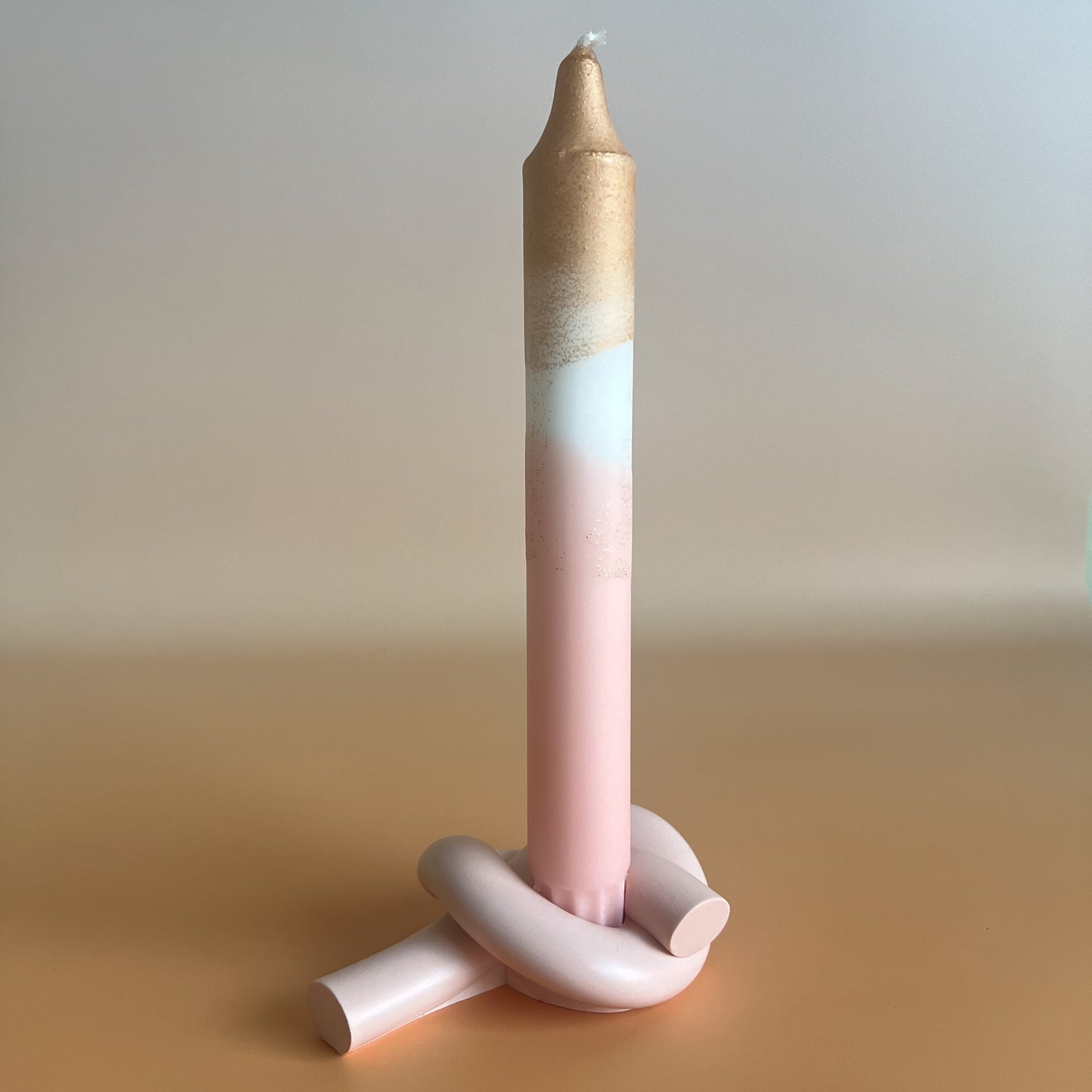 Candle Holder KNOT