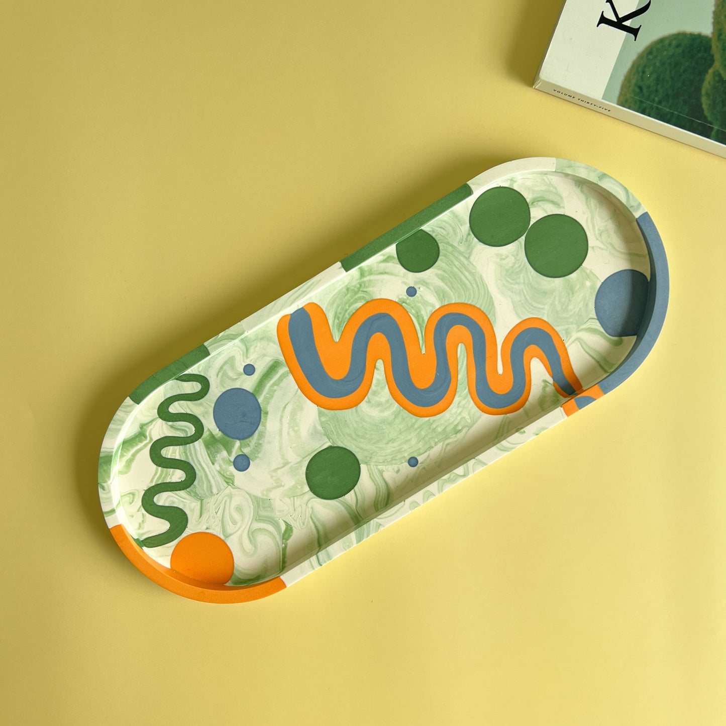 Tray OVAL (XL) “Flow”